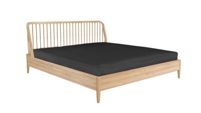 Spindle Bett Eiche Ethnicraft